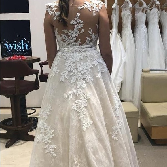 Pronovias Wedding Dress - Dracma - Picture 2 of 8